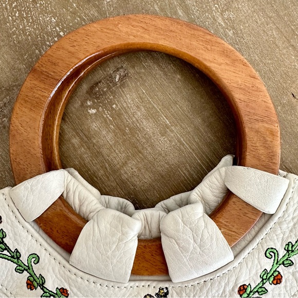 BaBee D Leather Whimsical Mushroom Embroidered Hand Bag Hobo with Wood Handles - Picture 10 of 16